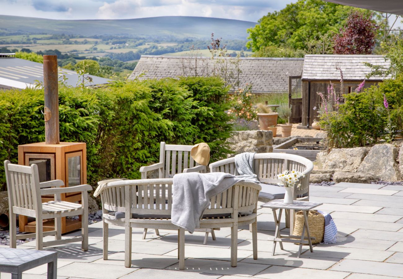 House in Moretonhampstead - Linscott Farmhouse - Boutique retreat with hot tub