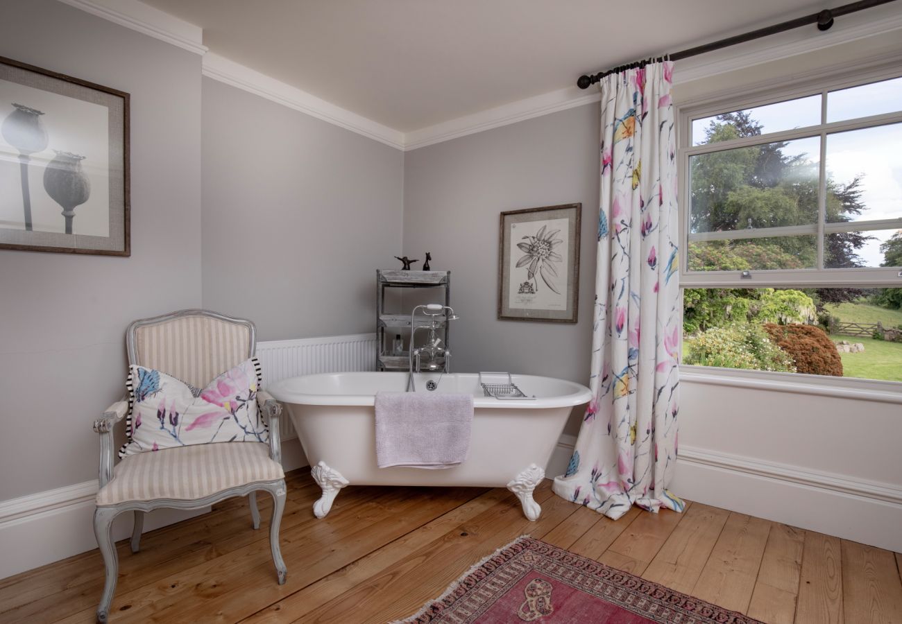 House in Moretonhampstead - Linscott Farmhouse - Boutique retreat with hot tub