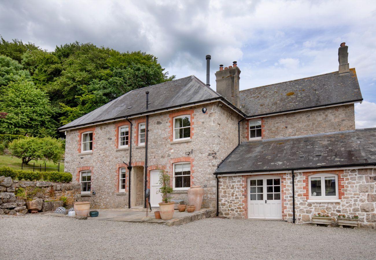 House in Moretonhampstead - Linscott Farmhouse - Boutique retreat with hot tub