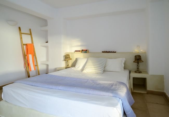 Villa in Tzanes - Soho Villa with private pool in Paros Villa in Tzanes - Soho Villa with private pool in Paros