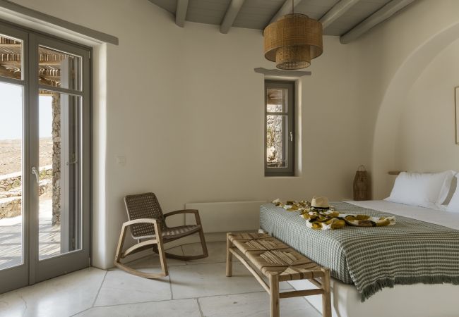 Villa in Mykonos - Luxury 5BDR Retreat in Mykonos Villa in Mykonos - Luxury 5BDR Retreat in Mykonos