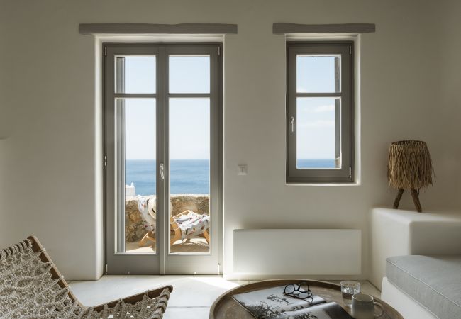 Villa in Mykonos - Luxury 5BDR Retreat in Mykonos Villa in Mykonos - Luxury 5BDR Retreat in Mykonos