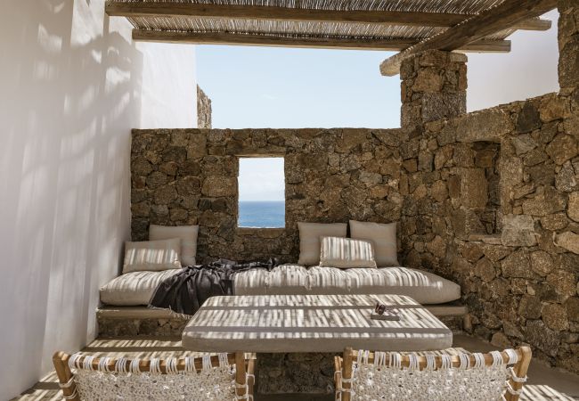 Villa in Mykonos - Luxury 5BDR Retreat in Mykonos Villa in Mykonos - Luxury 5BDR Retreat in Mykonos