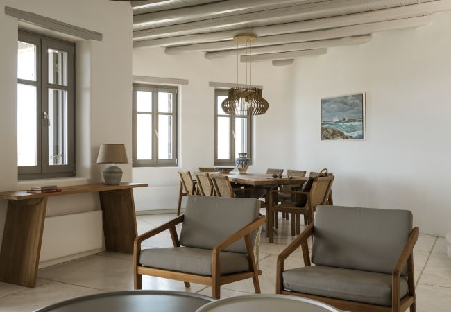 Villa in Mykonos - Luxury 5BDR Retreat in Mykonos Villa in Mykonos - Luxury 5BDR Retreat in Mykonos