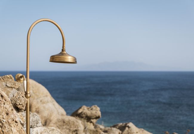 Villa in Mykonos - Luxury 5BDR Retreat in Mykonos Villa in Mykonos - Luxury 5BDR Retreat in Mykonos