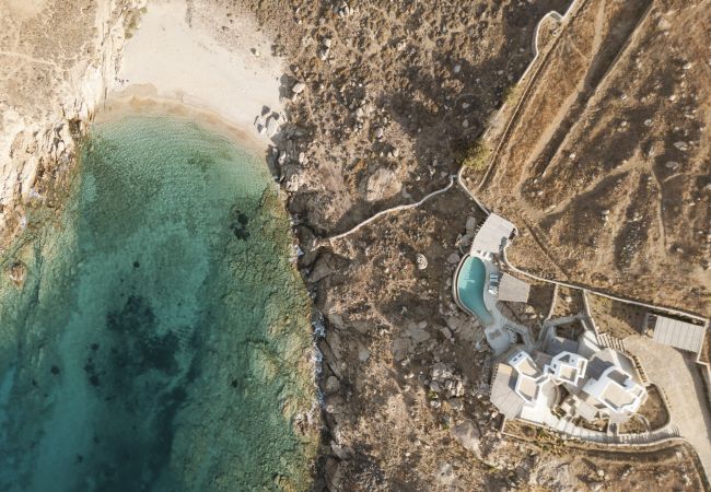 Villa in Mykonos - Luxury 5BDR Retreat in Mykonos Villa in Mykonos - Luxury 5BDR Retreat in Mykonos