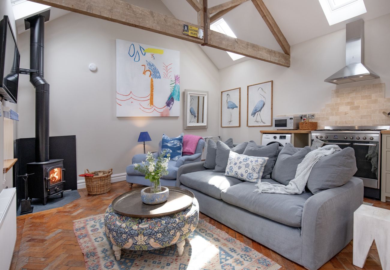 Cottage in Moretonhampstead - Philips Barn - Barn Conversion on edge of Dartmoor with hot tub