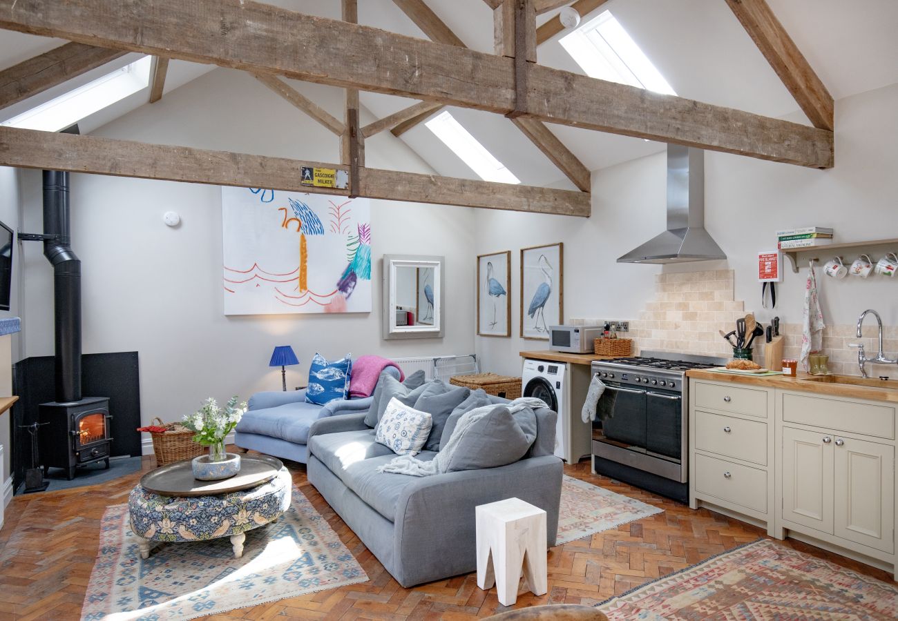 Cottage in Moretonhampstead - Philips Barn - Barn Conversion on edge of Dartmoor with hot tub