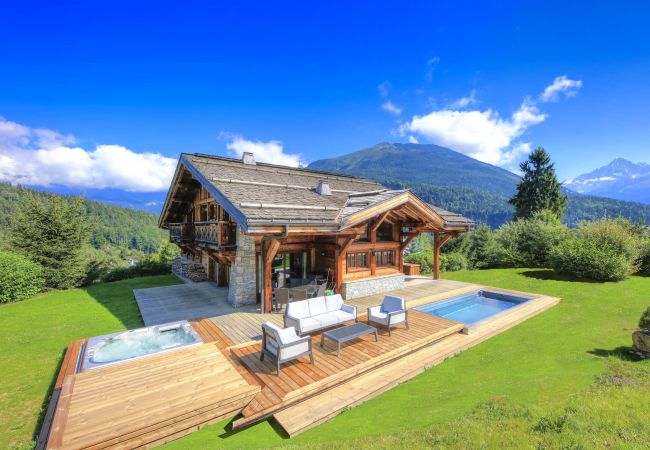 Chalet in Les Houches - Chalet Nidaya - Upper Class Collection Chalet in Les Houches - Chalet Nidaya - Upper Class Collection