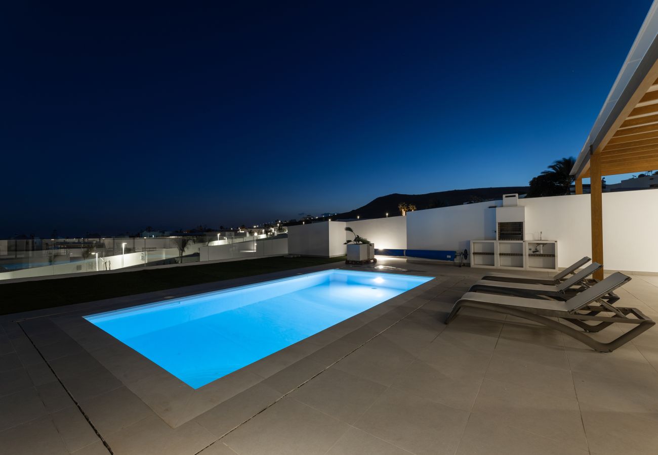 Villa in Playa Blanca - Villa Isamar 14B - Villas Lanzarote - VipVipVillas