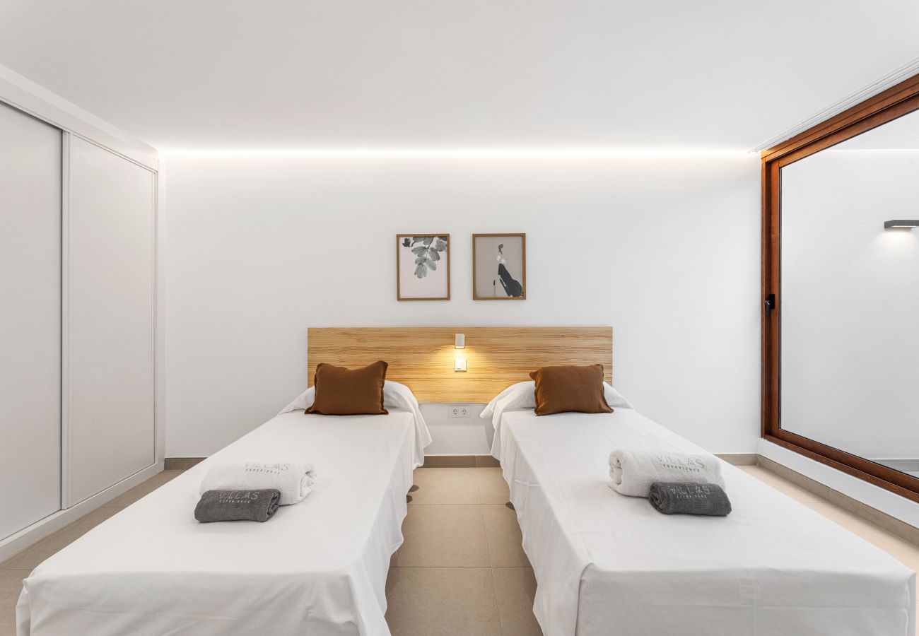 Villa in Playa Blanca - Villa Isamar 14B - Villas Lanzarote - VipVipVillas