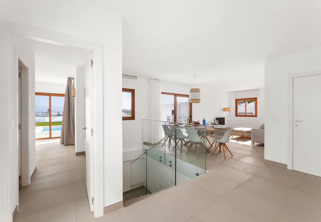 Villa in Playa Blanca - Villa Isamar 14B - Villas Lanzarote - VipVipVillas
