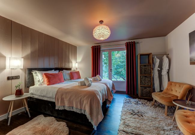 Chalet in Chamonix-Mont-Blanc - Chalet Hibou - Upper Class Collection Chalet in Chamonix-Mont-Blanc - Chalet Hibou - Upper Class Collection