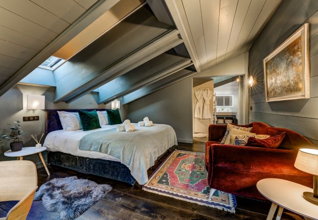 Chalet in Chamonix-Mont-Blanc - Chalet Hibou - Upper Class Collection Chalet in Chamonix-Mont-Blanc - Chalet Hibou - Upper Class Collection