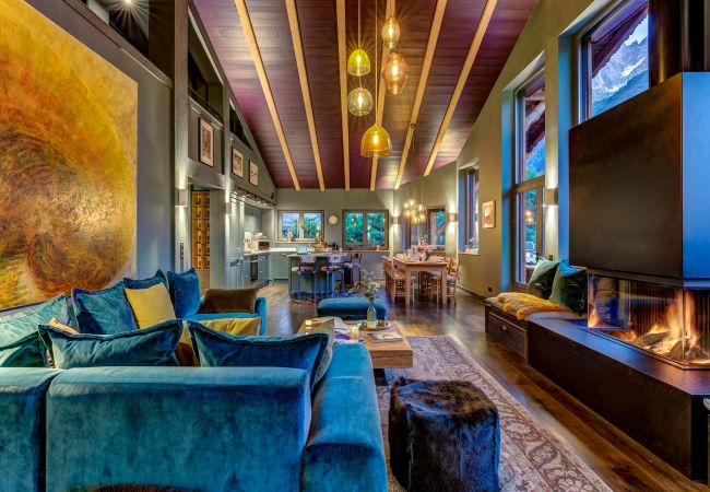 Chalet in Chamonix-Mont-Blanc - Chalet Hibou - Upper Class Collection Chalet in Chamonix-Mont-Blanc - Chalet Hibou - Upper Class Collection