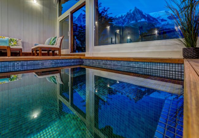 Chalet in Chamonix-Mont-Blanc - Chalet Hibou - Upper Class Collection Chalet in Chamonix-Mont-Blanc - Chalet Hibou - Upper Class Collection
