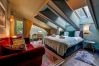 Chalet in Chamonix-Mont-Blanc - Chalet Hibou - Upper Class Collection Chalet in Chamonix-Mont-Blanc - Chalet Hibou - Upper Class Collection