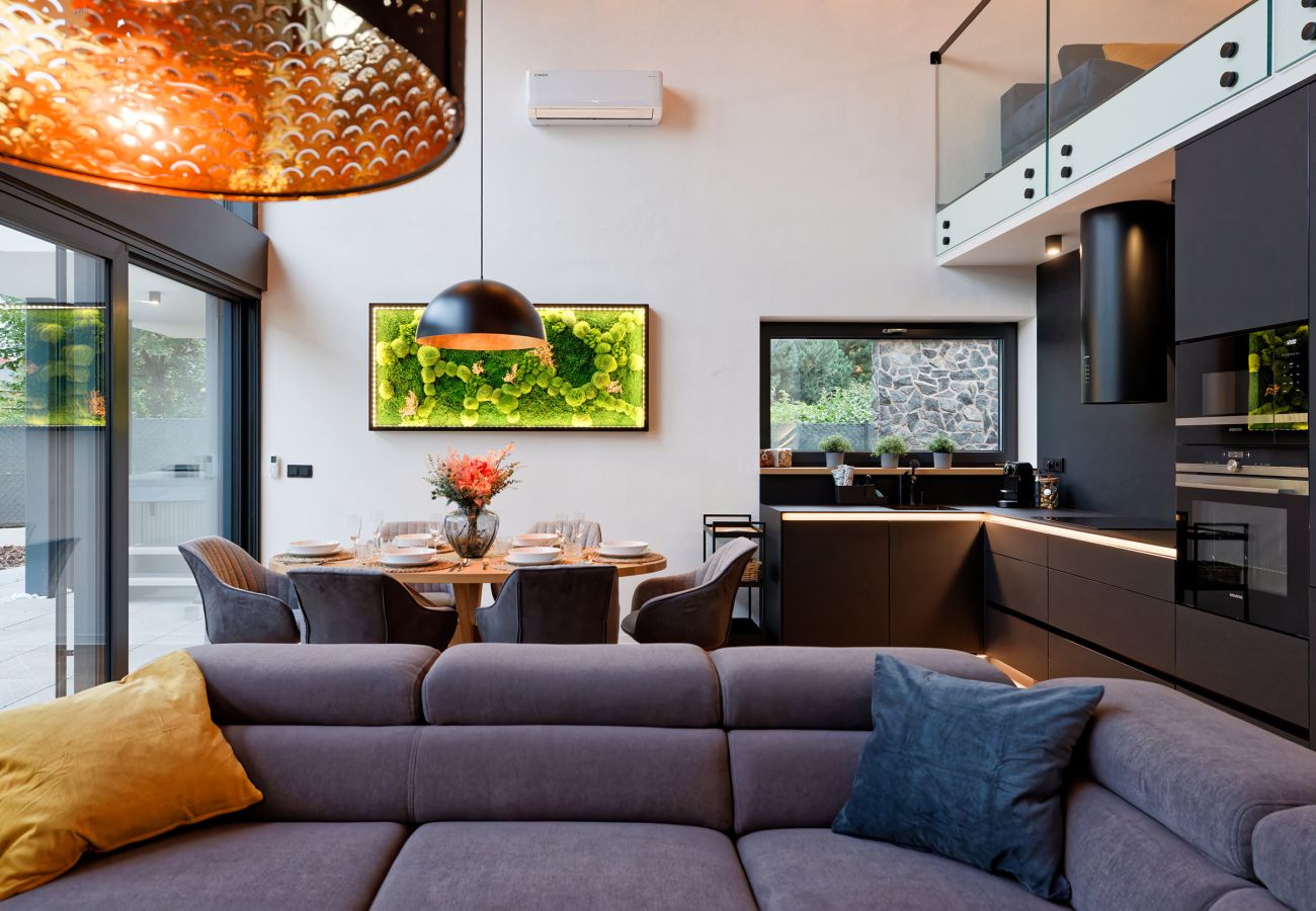 Villa in Hlinsko - VHHO054 