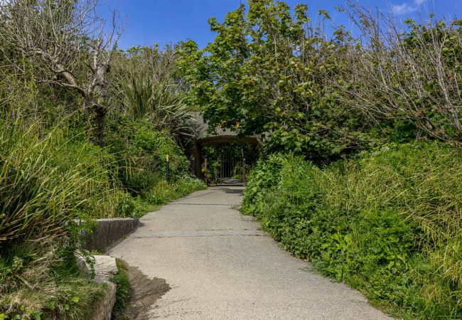 House in Charlestown - Blue Haze - Exclusive Duporth Estate  with private beach access House in Charlestown - Blue Haze - Exclusive Duporth Estate  with private beach access