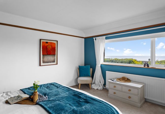 House in Charlestown - Blue Haze - Exclusive Duporth Estate  with private beach access House in Charlestown - Blue Haze - Exclusive Duporth Estate  with private beach access