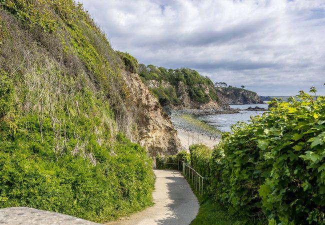 House in Charlestown - Blue Haze - Exclusive Duporth Estate  with private beach access House in Charlestown - Blue Haze - Exclusive Duporth Estate  with private beach access