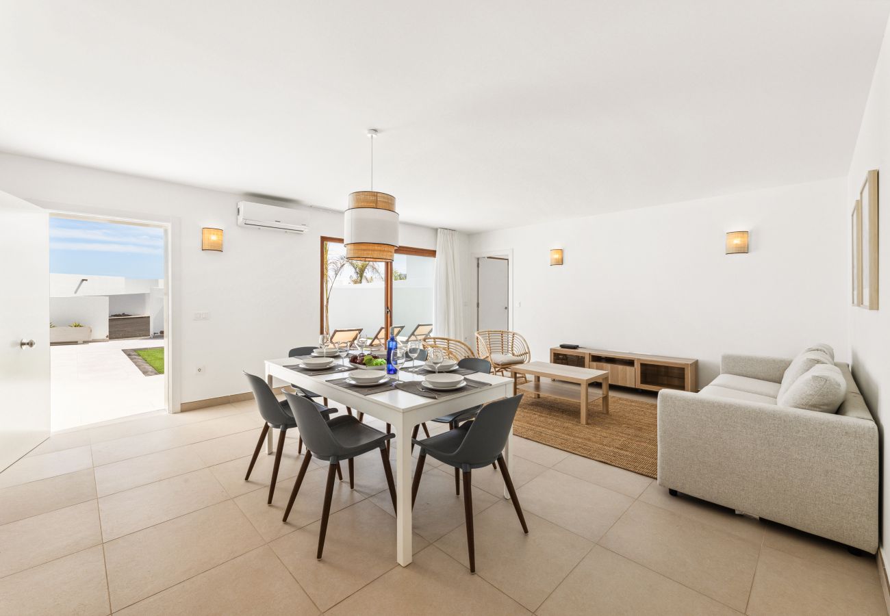 Villa in Playa Blanca - Villa Naroa 14C VipvipVillas