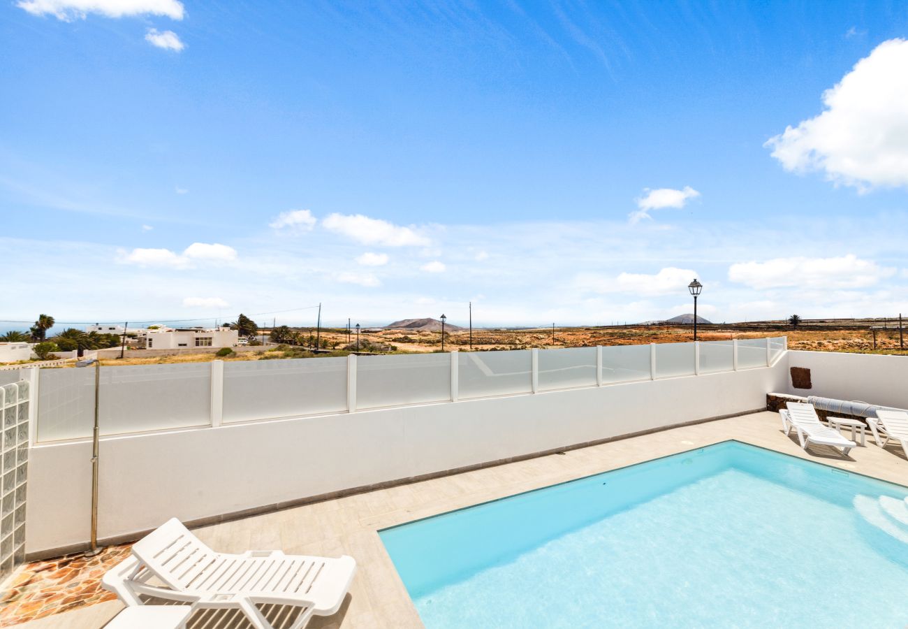 Villa in Teguise (Lanzarote) - Villa doña Isidora - VipVipVillas