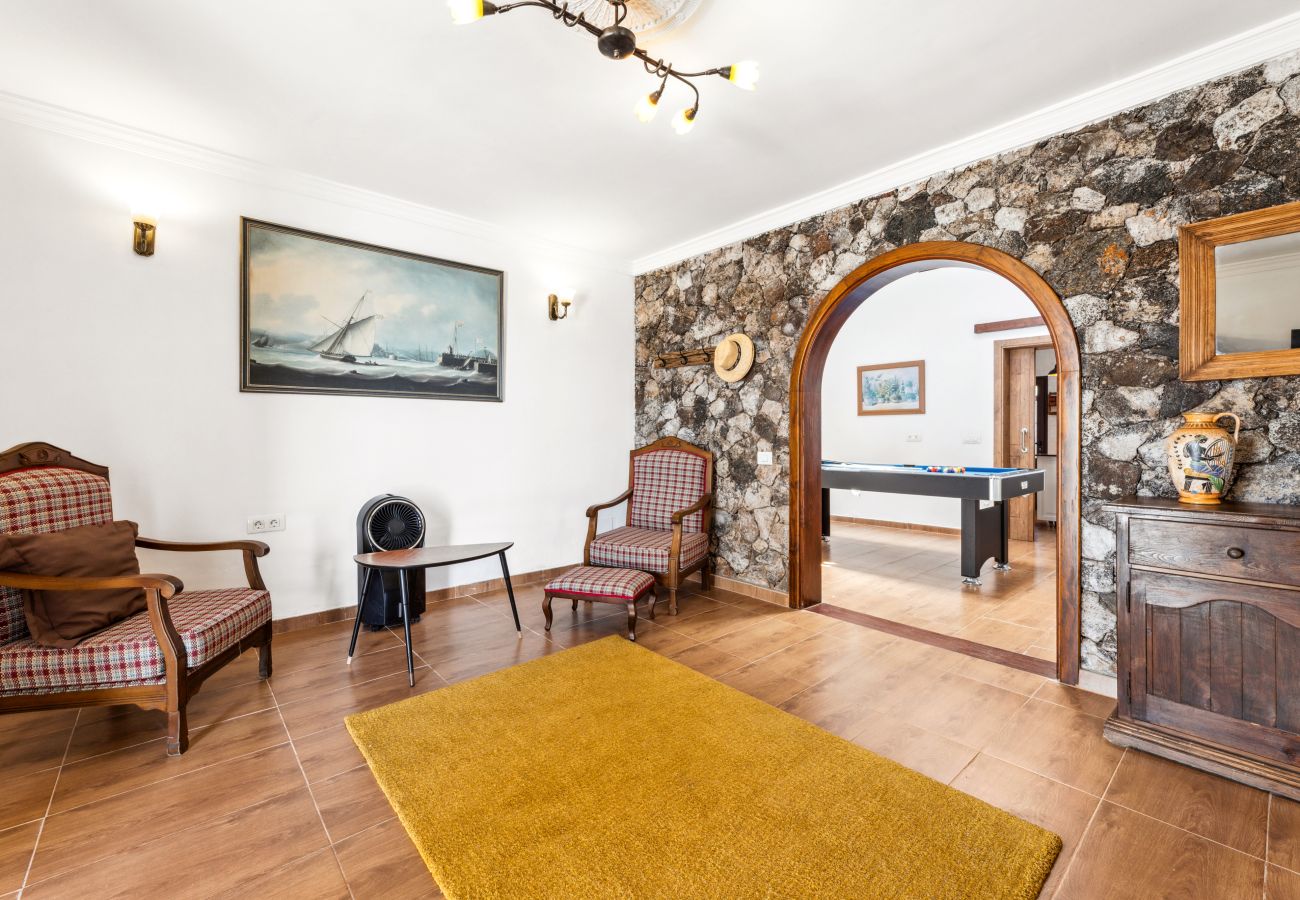 Villa in Teguise (Lanzarote) - Villa doña Isidora - VipVipVillas