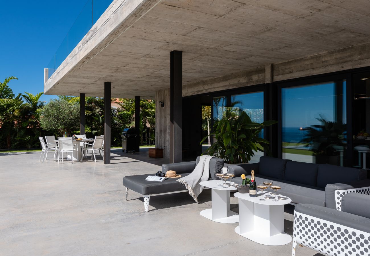 Villa in Adeje - Villa Espejo del Océano Sur