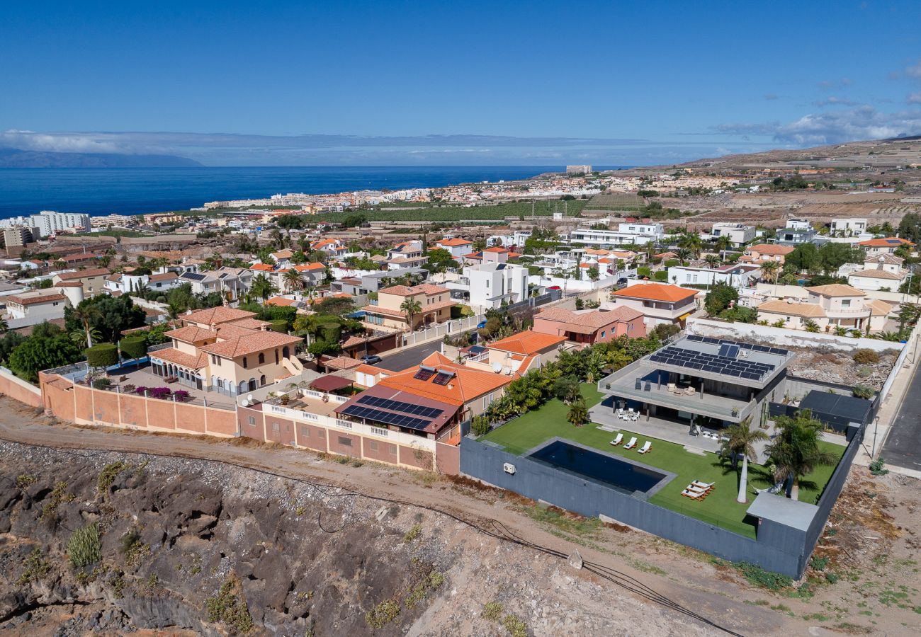 Villa in Adeje - Villa Espejo del Océano Sur