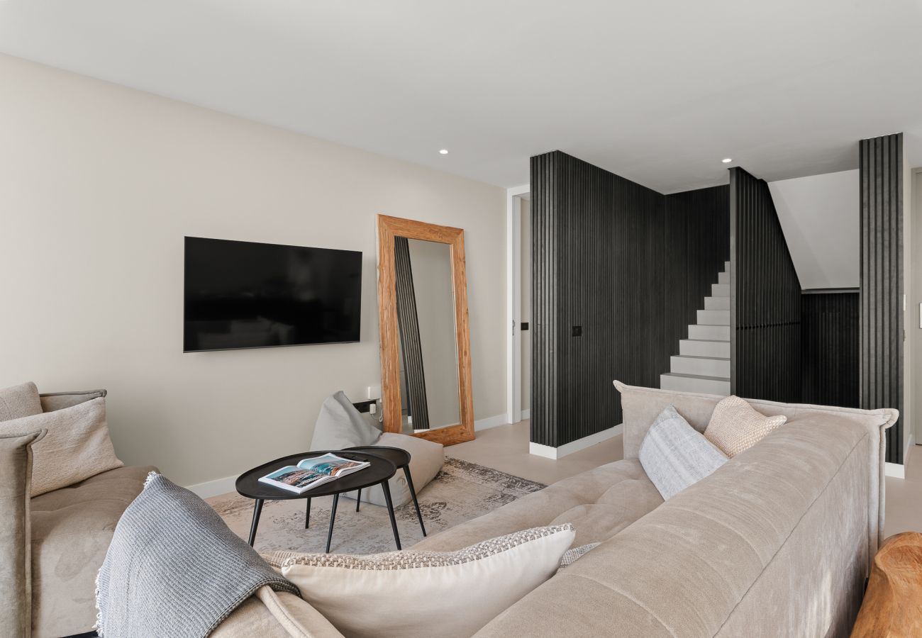 Villa in Adeje - Golden Horizon Retreat