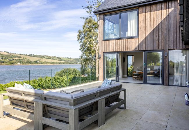 House in Combeinteignhead - Gable View - Luxury Riverside Sanctuary  House in Combeinteignhead - Gable View - Luxury Riverside Sanctuary