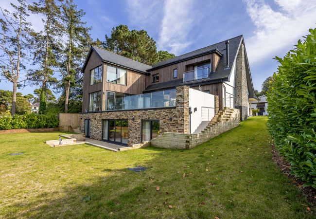 House in Combeinteignhead - Gable View - Luxury Riverside Sanctuary  House in Combeinteignhead - Gable View - Luxury Riverside Sanctuary