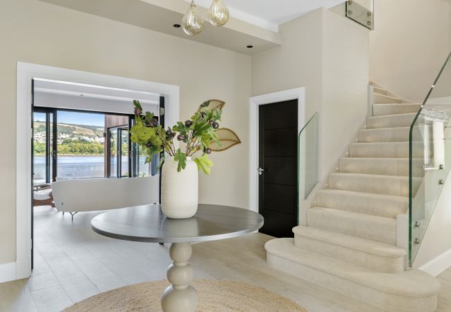 House in Combeinteignhead - Gable View - Luxury Riverside Sanctuary  House in Combeinteignhead - Gable View - Luxury Riverside Sanctuary