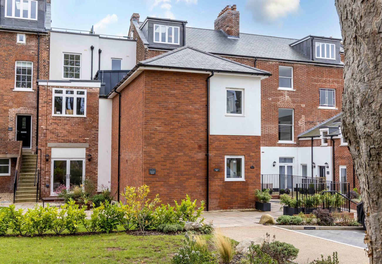 House in Exeter - Morford House - Stylish Retreat in the Heart of Exeter