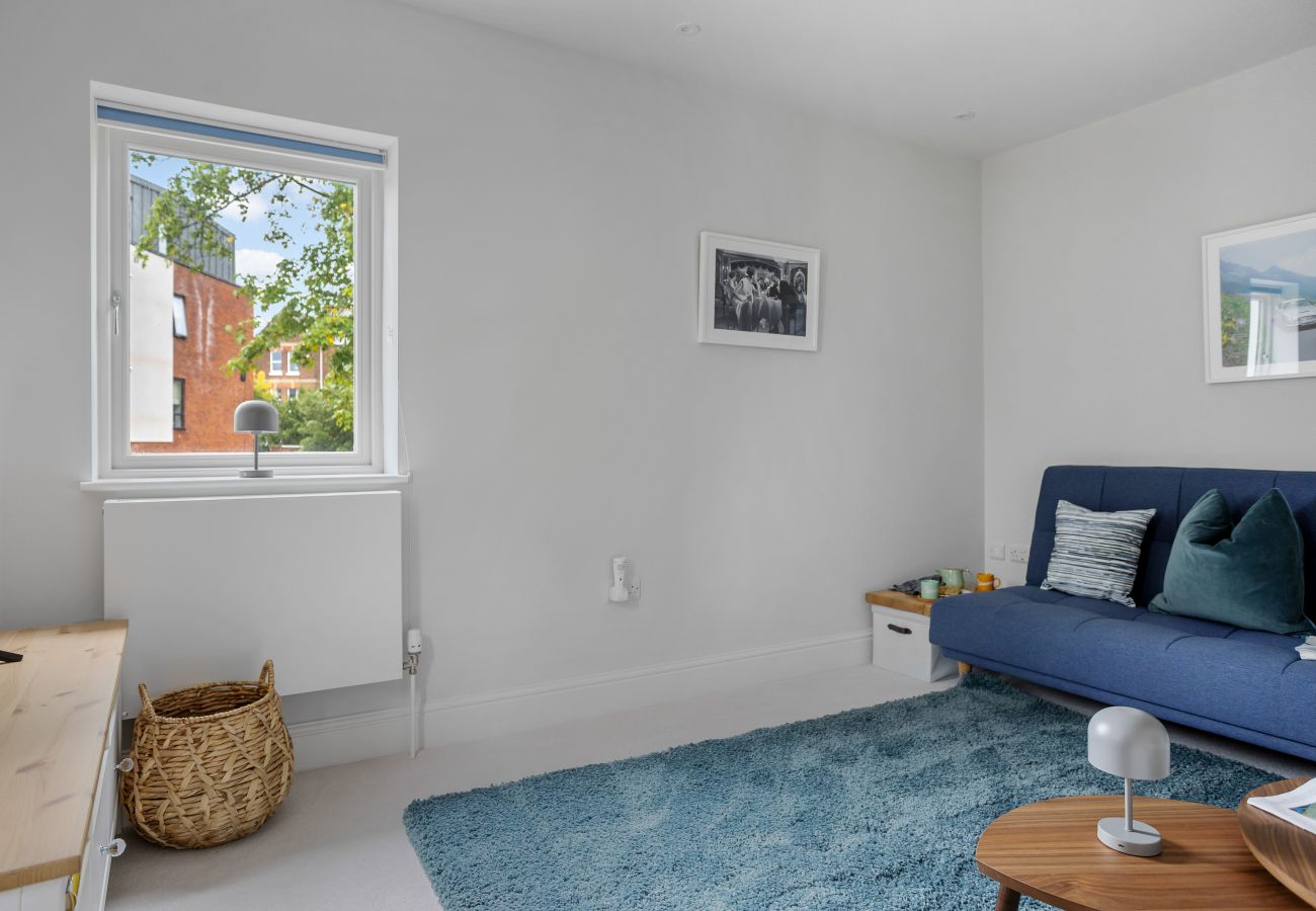 House in Exeter - Morford House - Stylish Retreat in the Heart of Exeter