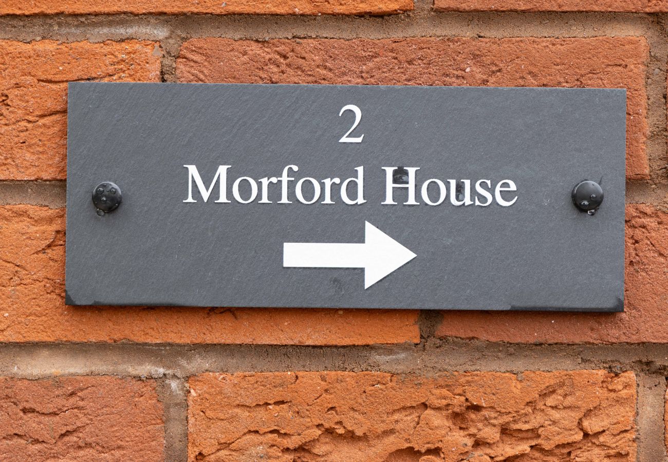 House in Exeter - Morford House - Stylish Retreat in the Heart of Exeter