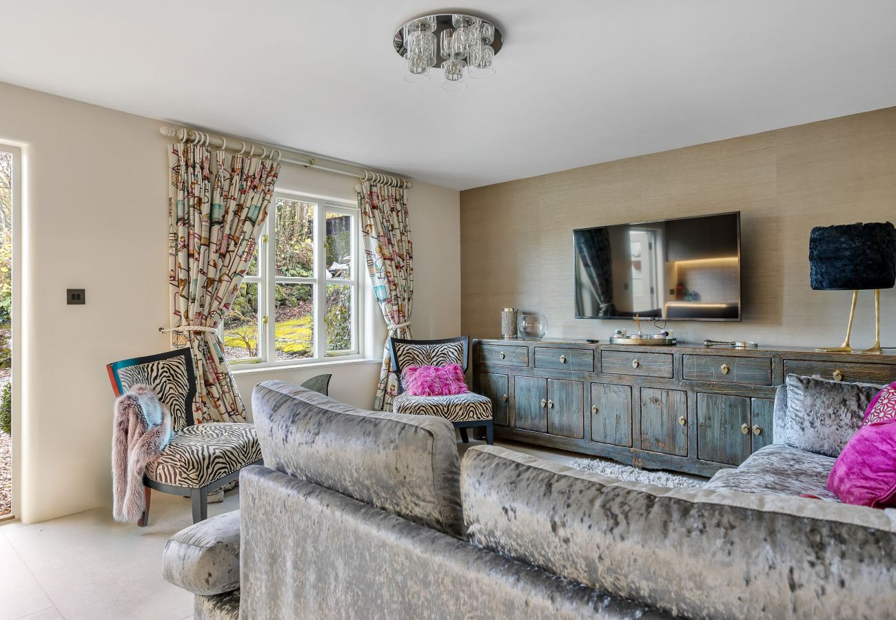 Living room in annex.