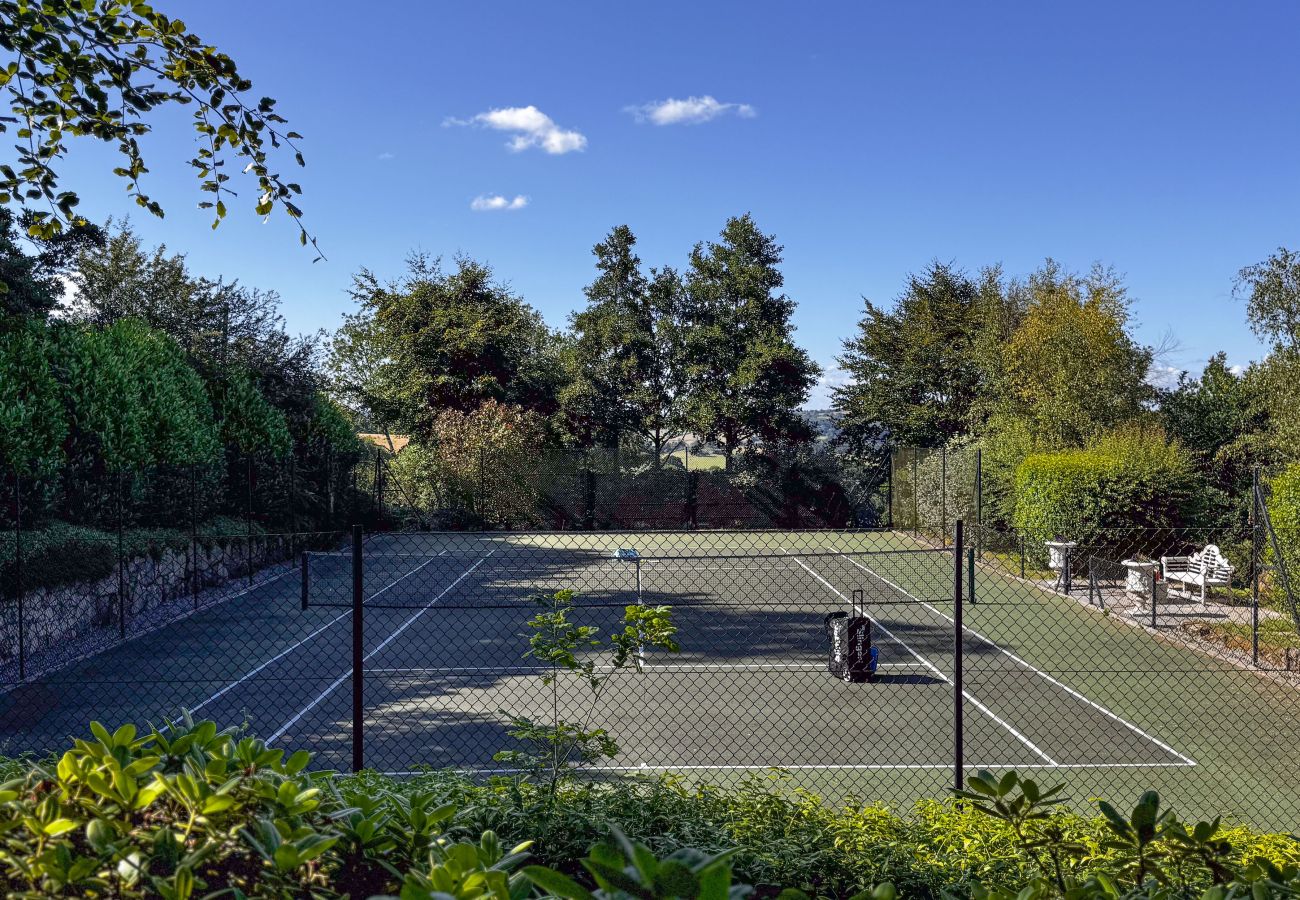 Country house in Chagford - Woodtown Estate – Luxury Dartmoor Country Retreat with Pool & Tennis Court