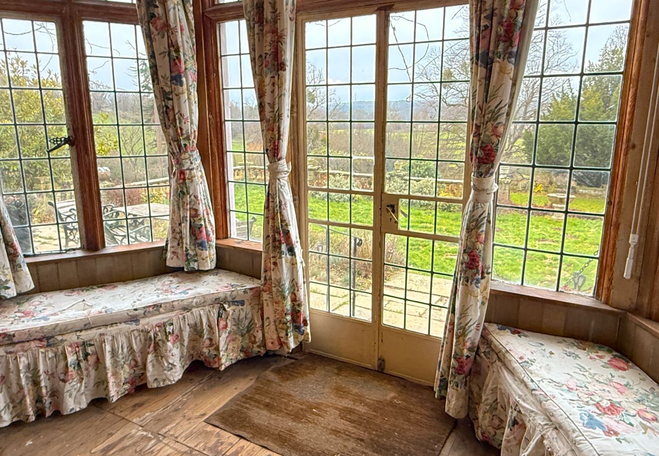 Country house in Etchingham - Haremere Hall - East Sussex’s Finest Country Estate