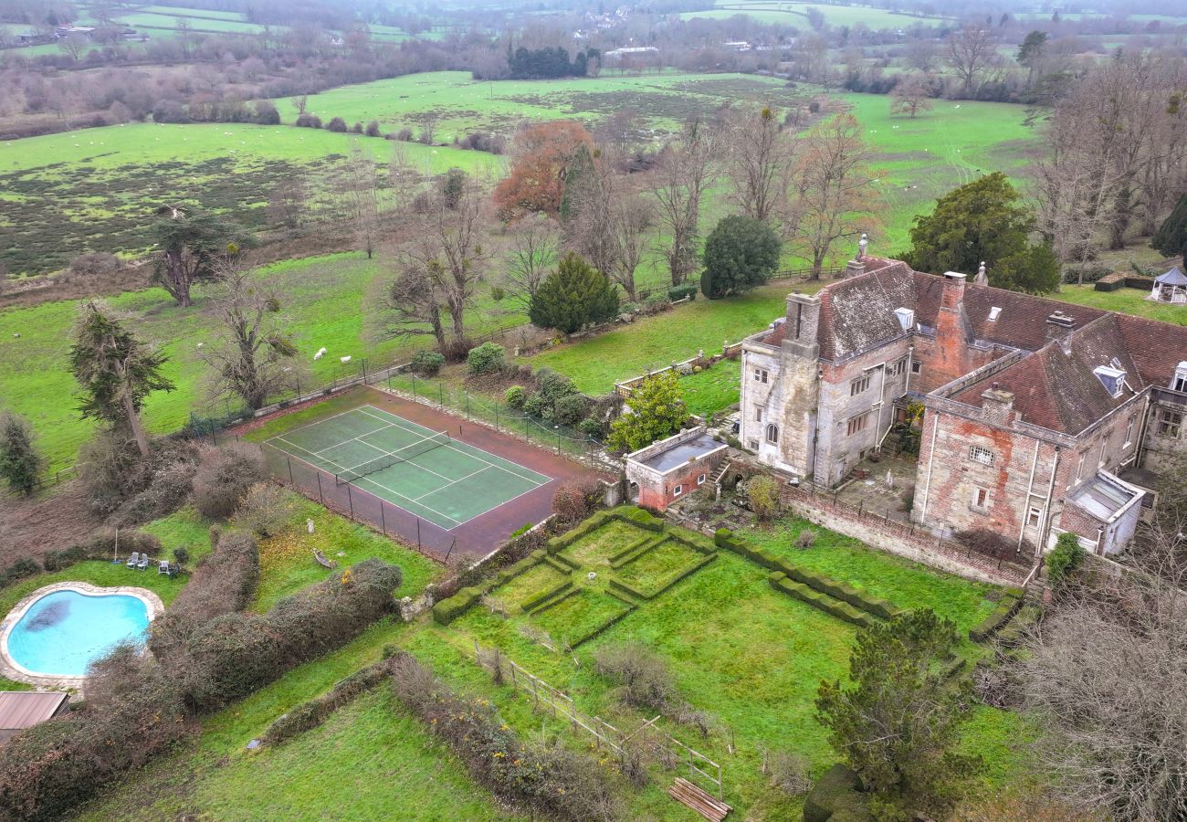 Country house in Etchingham - Haremere Hall - East Sussex’s Finest Country Estate