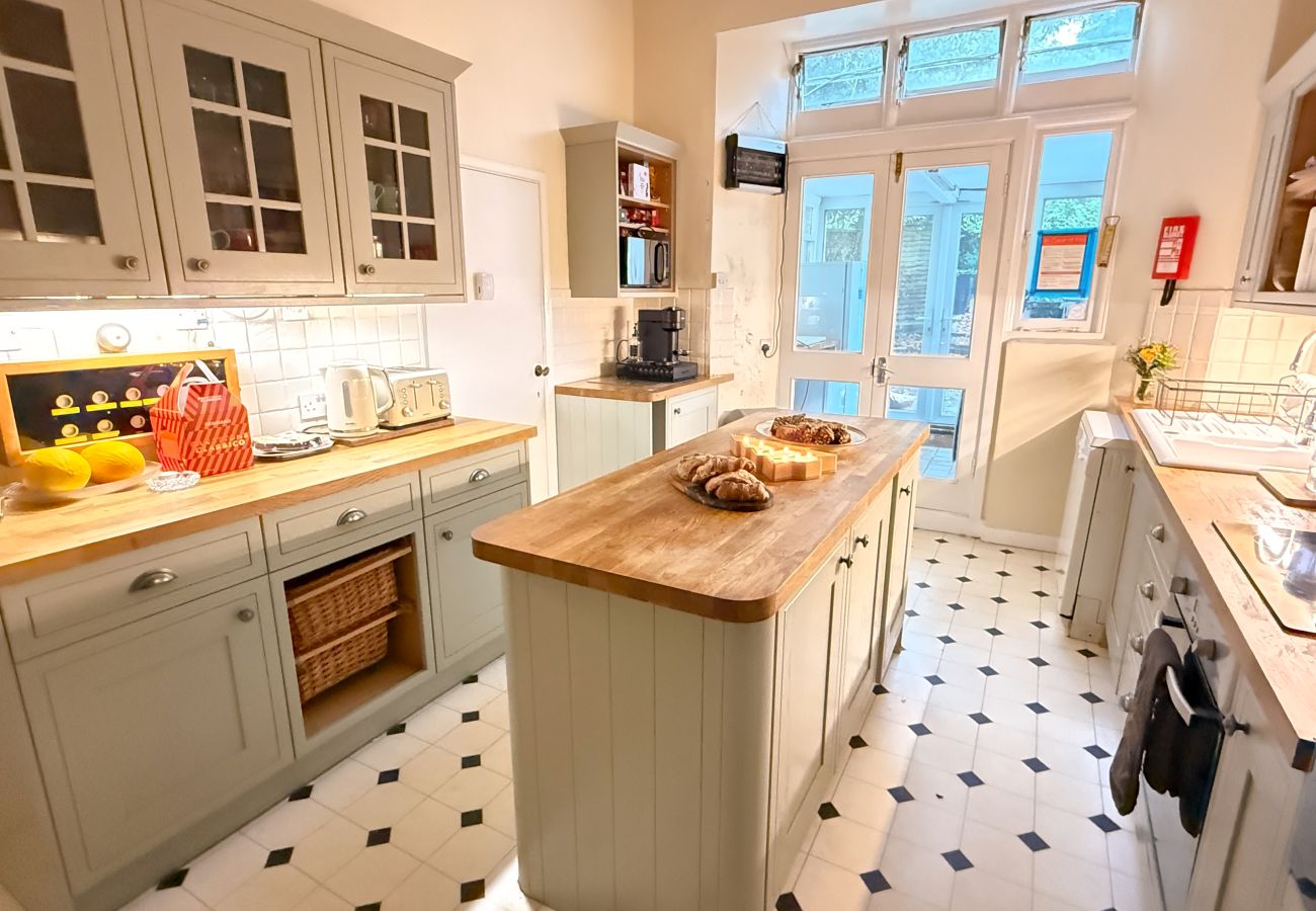 Country house in Etchingham - Haremere Hall - East Sussex’s Finest Country Estate