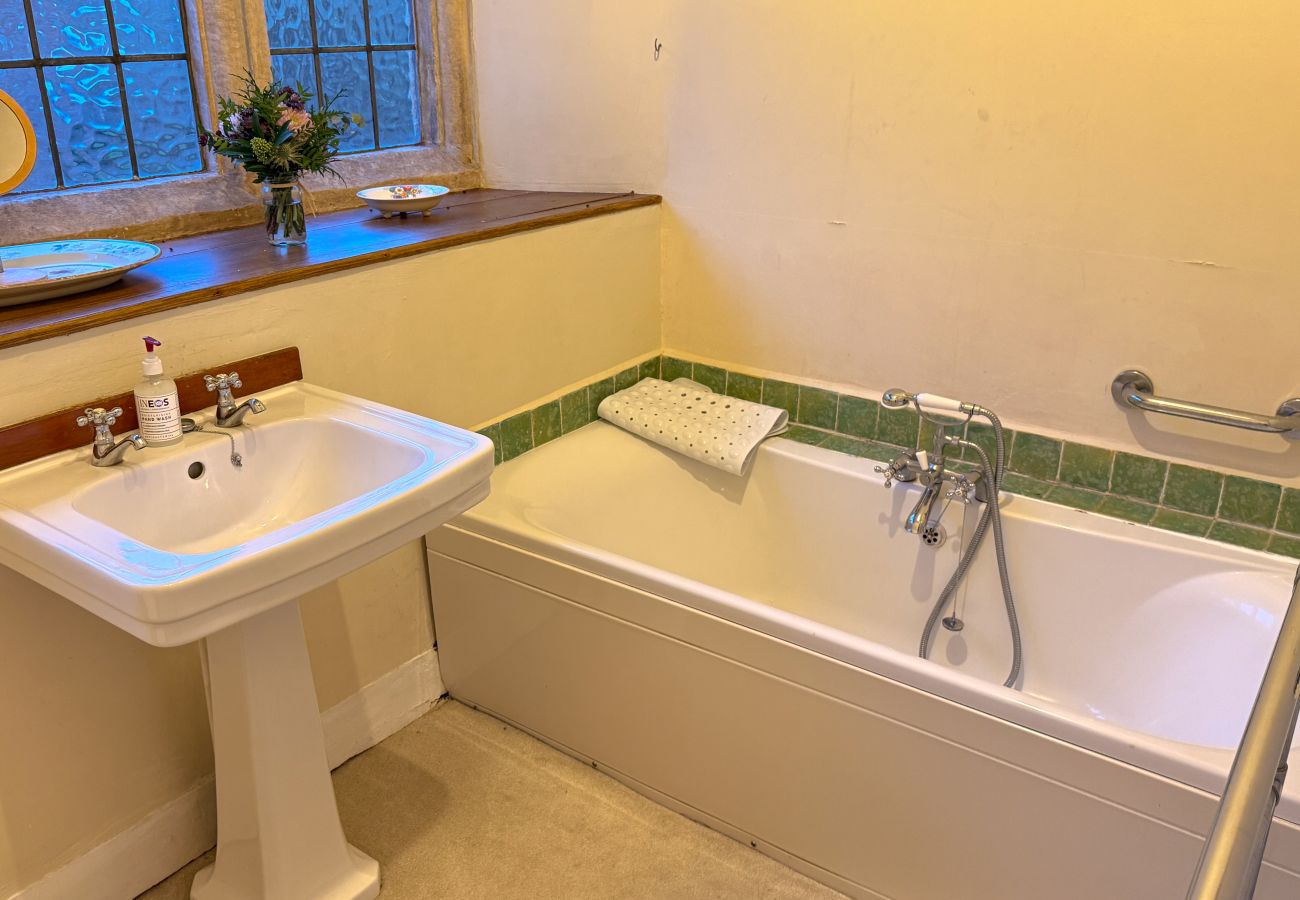 Country house in Etchingham - Haremere Hall - East Sussex’s Finest Country Estate