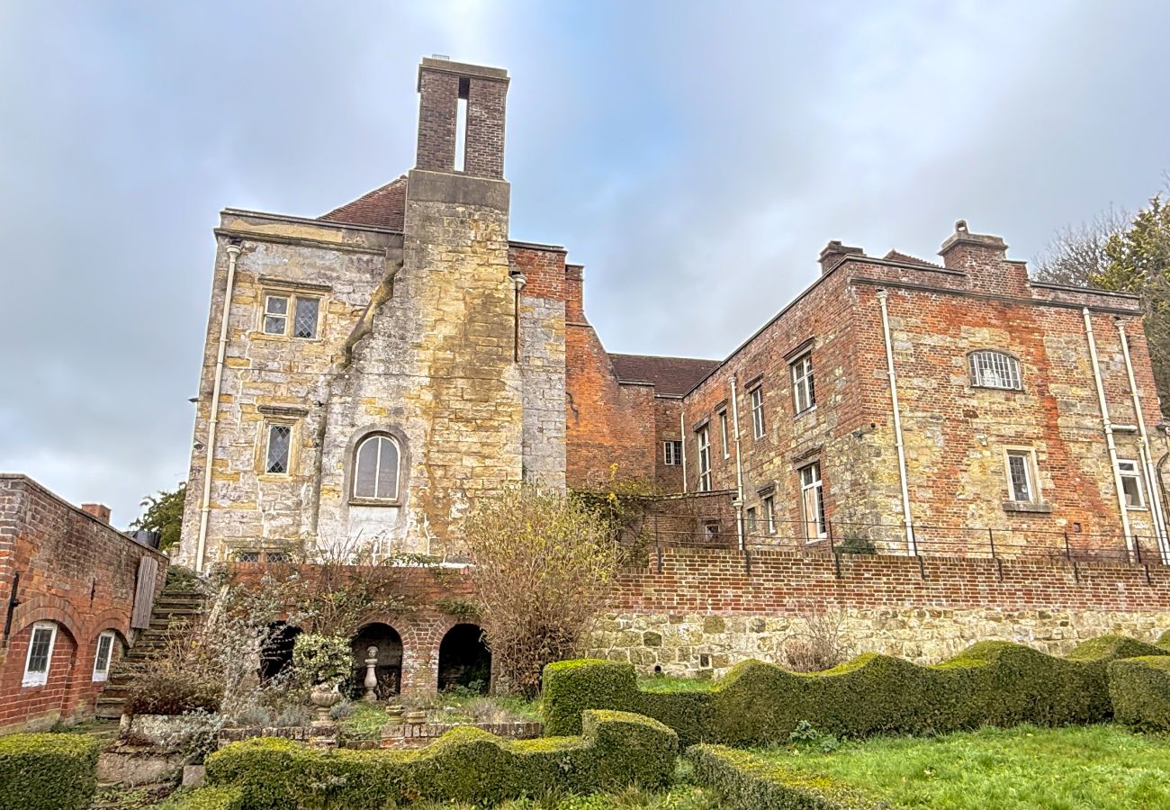 Country house in Etchingham - Haremere Hall - East Sussex’s Finest Country Estate