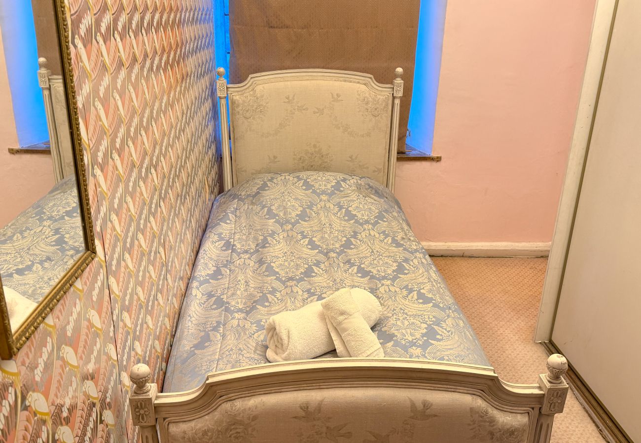 Country house in Etchingham - Haremere Hall - East Sussex’s Finest Country Estate