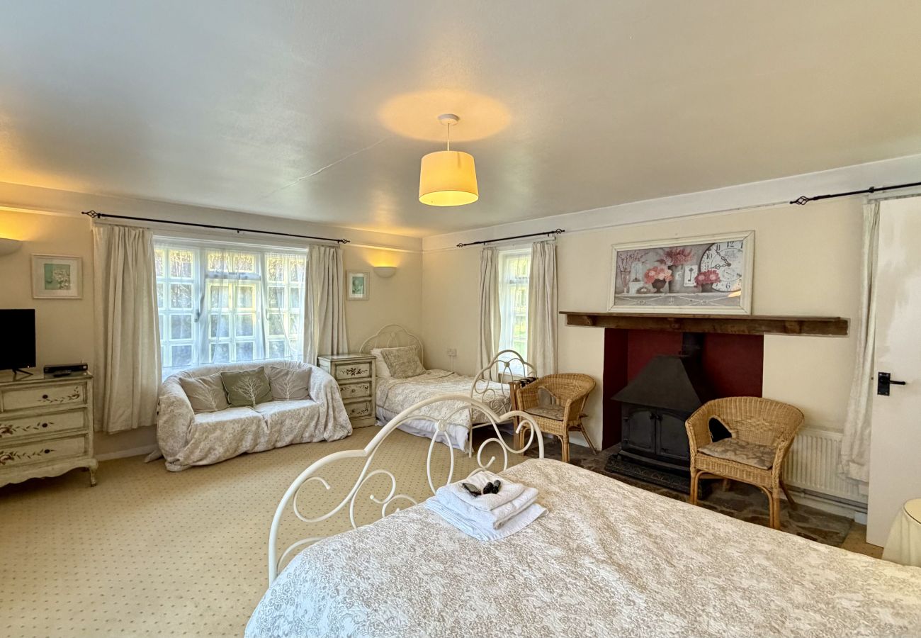 Country house in Bickleigh - Bickleigh Castle - A Majestic Devon Estate for Exclusive Gatherings