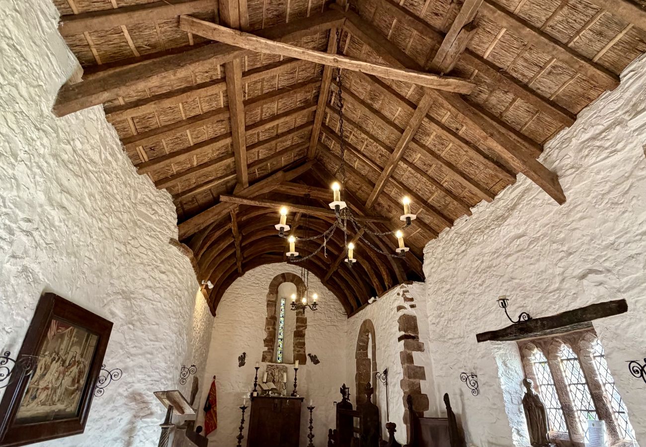 Country house in Bickleigh - Bickleigh Castle - A Majestic Devon Estate for Exclusive Gatherings