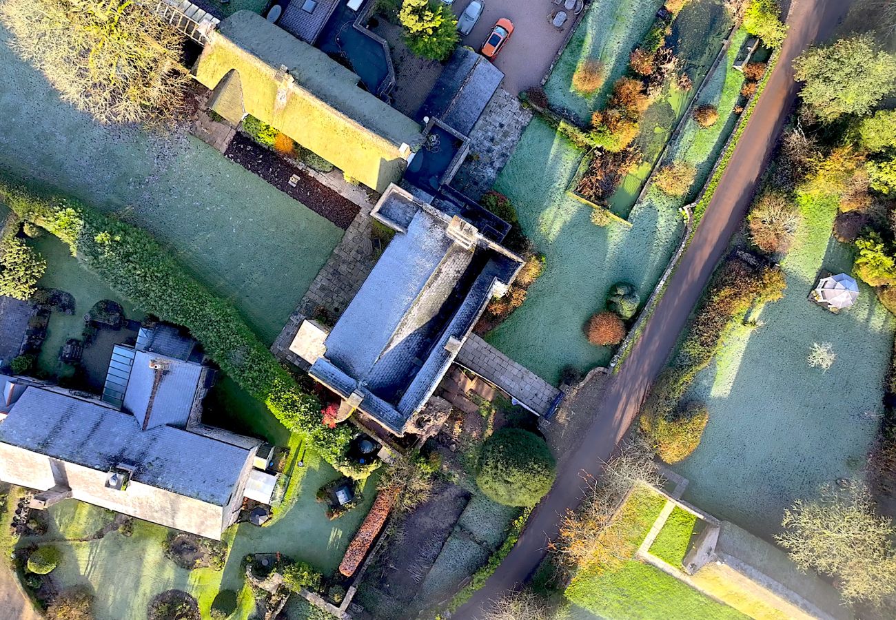 Country house in Bickleigh - Bickleigh Castle - A Majestic Devon Estate for Exclusive Gatherings