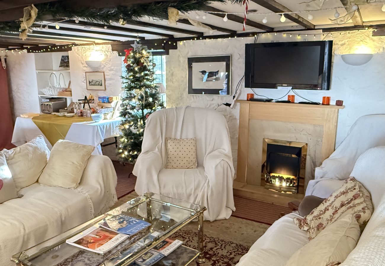 Country house in Bickleigh - Bickleigh Castle - A Majestic Devon Estate for Exclusive Gatherings