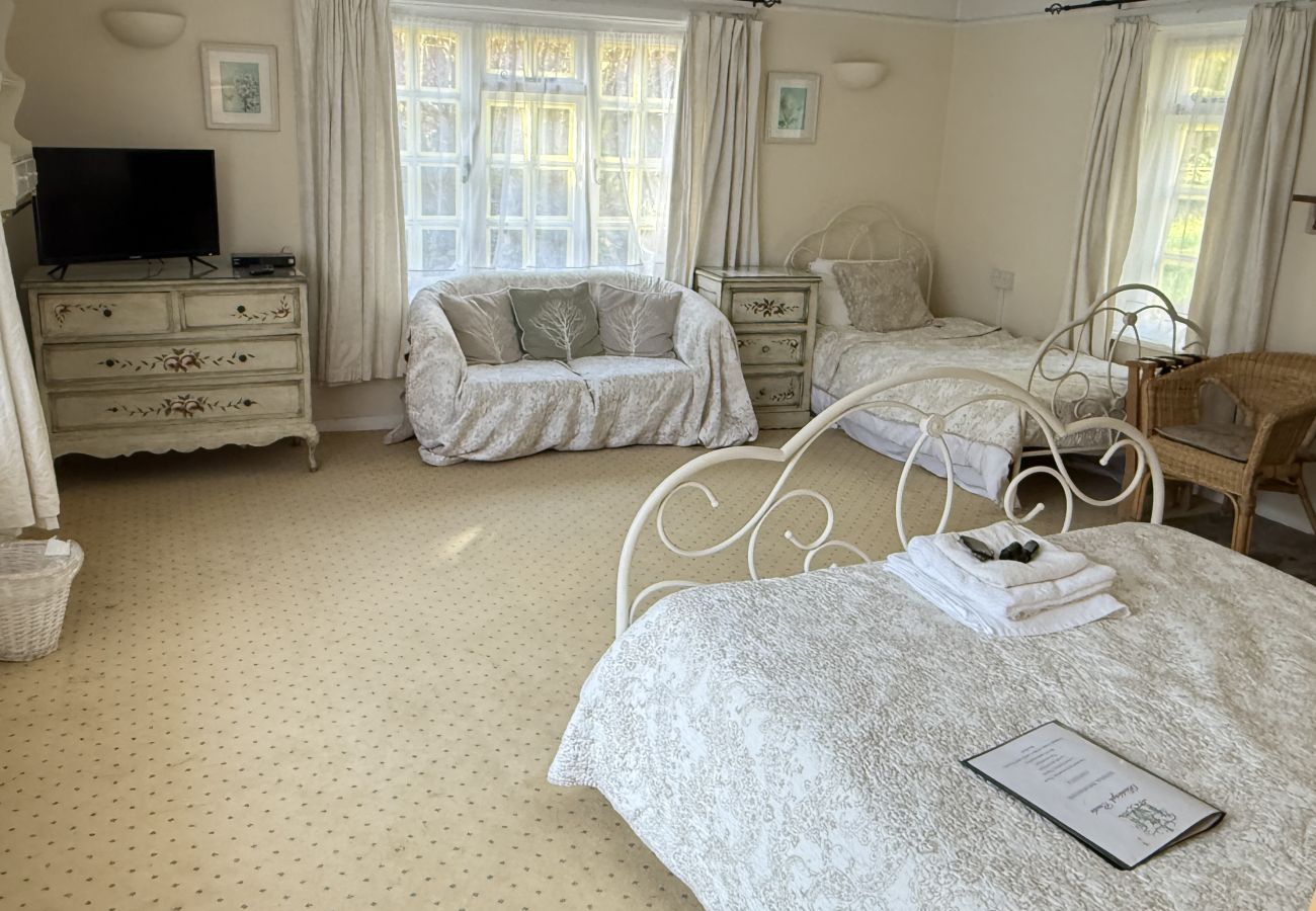 Country house in Bickleigh - Bickleigh Castle - A Majestic Devon Estate for Exclusive Gatherings